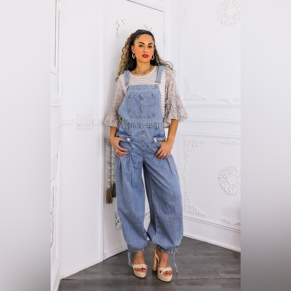 Women's Blue Denim Overalls - Picture 4 of 7